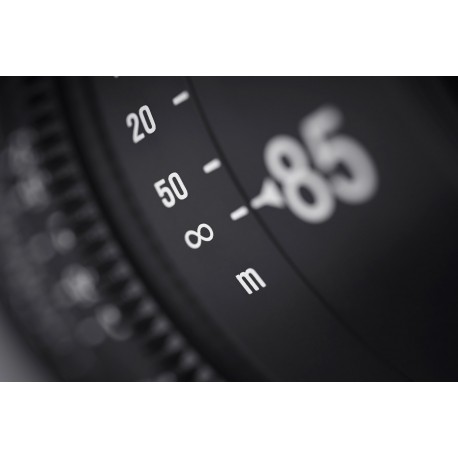 Samyang Xeen 85mm T1.5 Canon EF Echelle en mètres